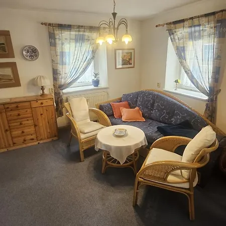 - Altlockwitz * دريسدن